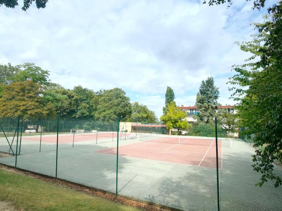 3 Ch 7 Personnes Calme Proche Paris Apartment Ris-Orangis Ngoại thất bức ảnh
