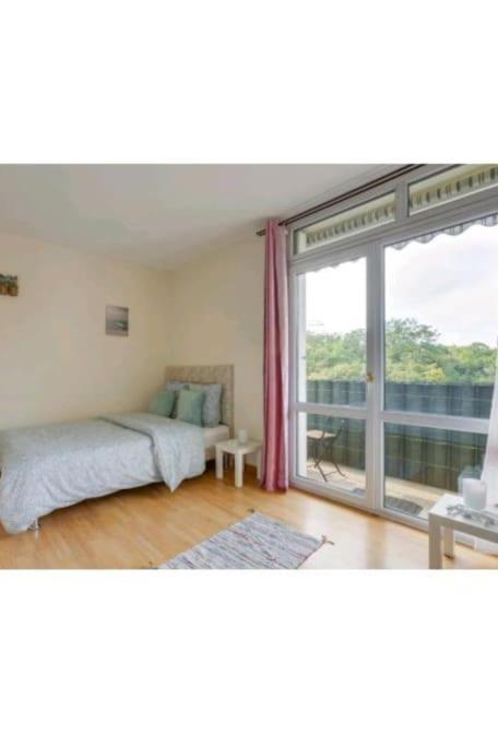 3 Ch 7 Personnes Calme Proche Paris Apartment Ris-Orangis Ngoại thất bức ảnh